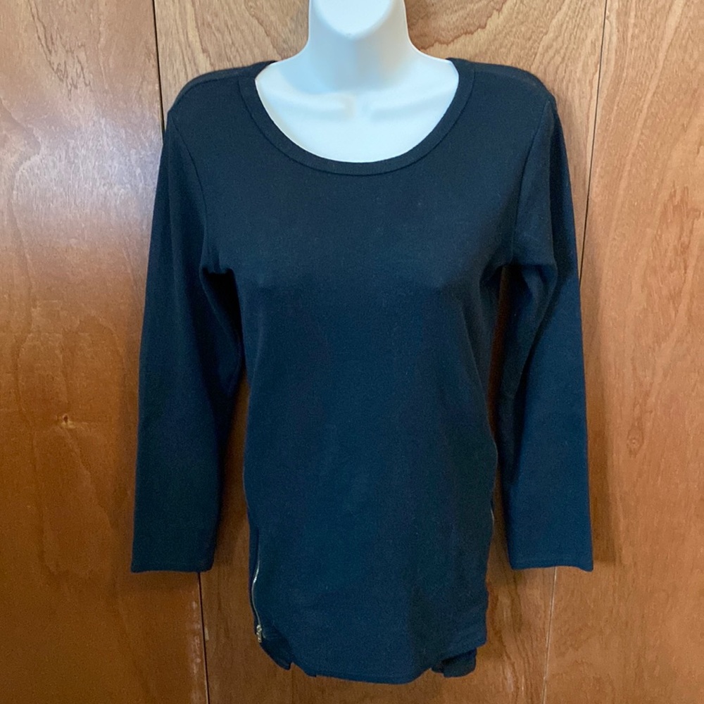 We the Free side ruffle top